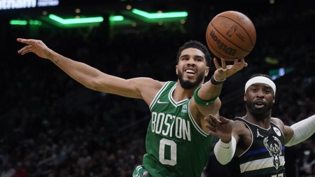 xingkong-雄鹿后场有两把“大锁” 五年前他们便接近联手