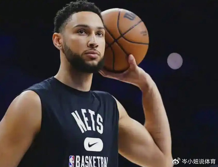 星空体育娱乐平台-西蒙斯状元出道，生涯也没什么大伤，为何就是打不出来呢？|尼古拉-约基奇|费城76人队|本-西蒙斯|nba|76人_新浪体育_新浪新闻